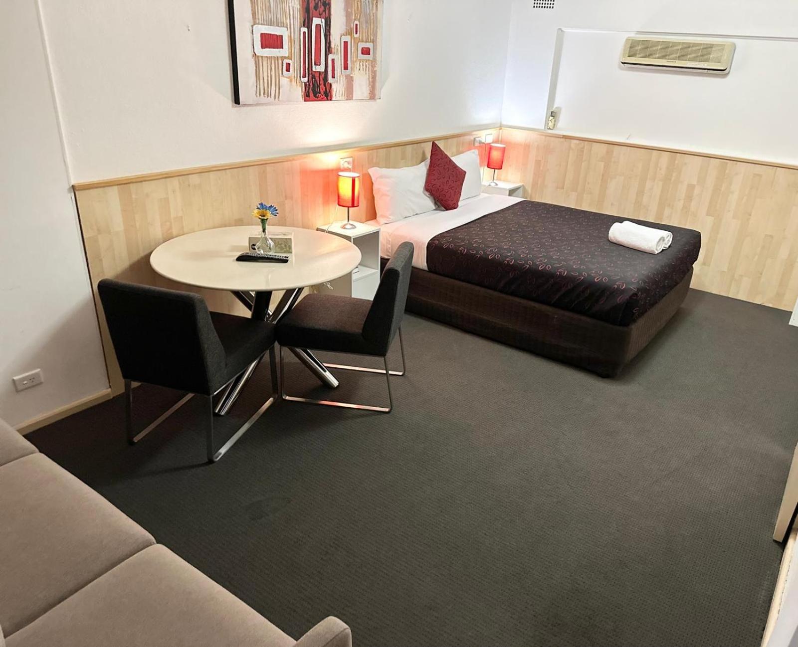 Countryman Motor Inn カウラ エクステリア 写真